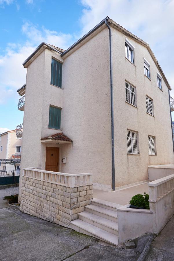 Apartment Lara Stobrec